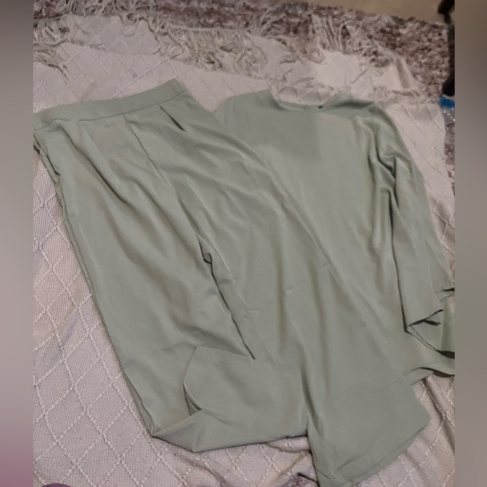 Women’s Pant Suit from Turkey
